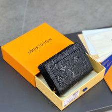 [루이비통] Louis vuitton- 미디엄 컴팩트 지갑 11*8.5*3.5cm