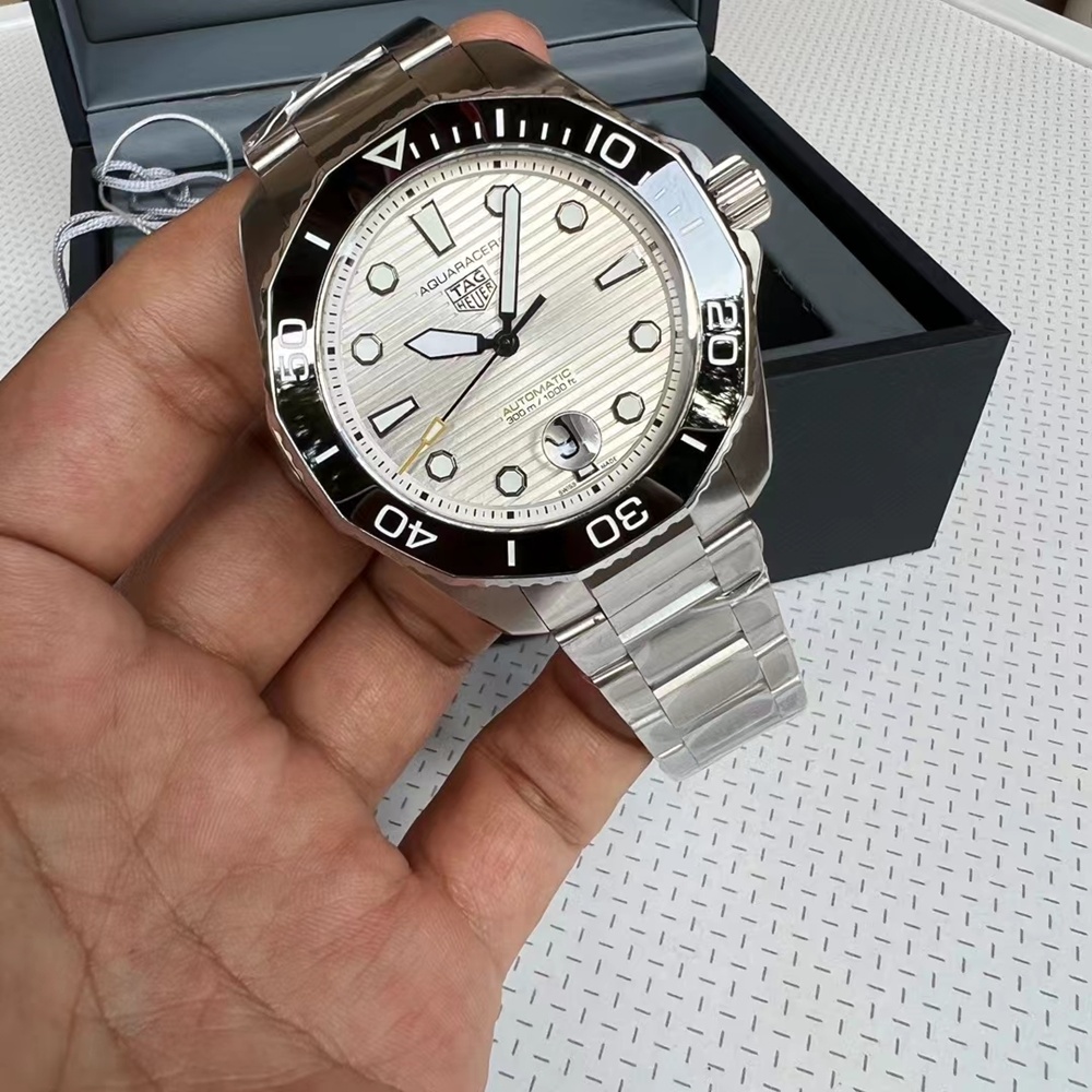 [태그호이]  TAG Heuer Aquaracer Calibre 5 Automatic 43mm - 태그호이어 아쿠아레이서 칼리버5 오토메틱 43mm