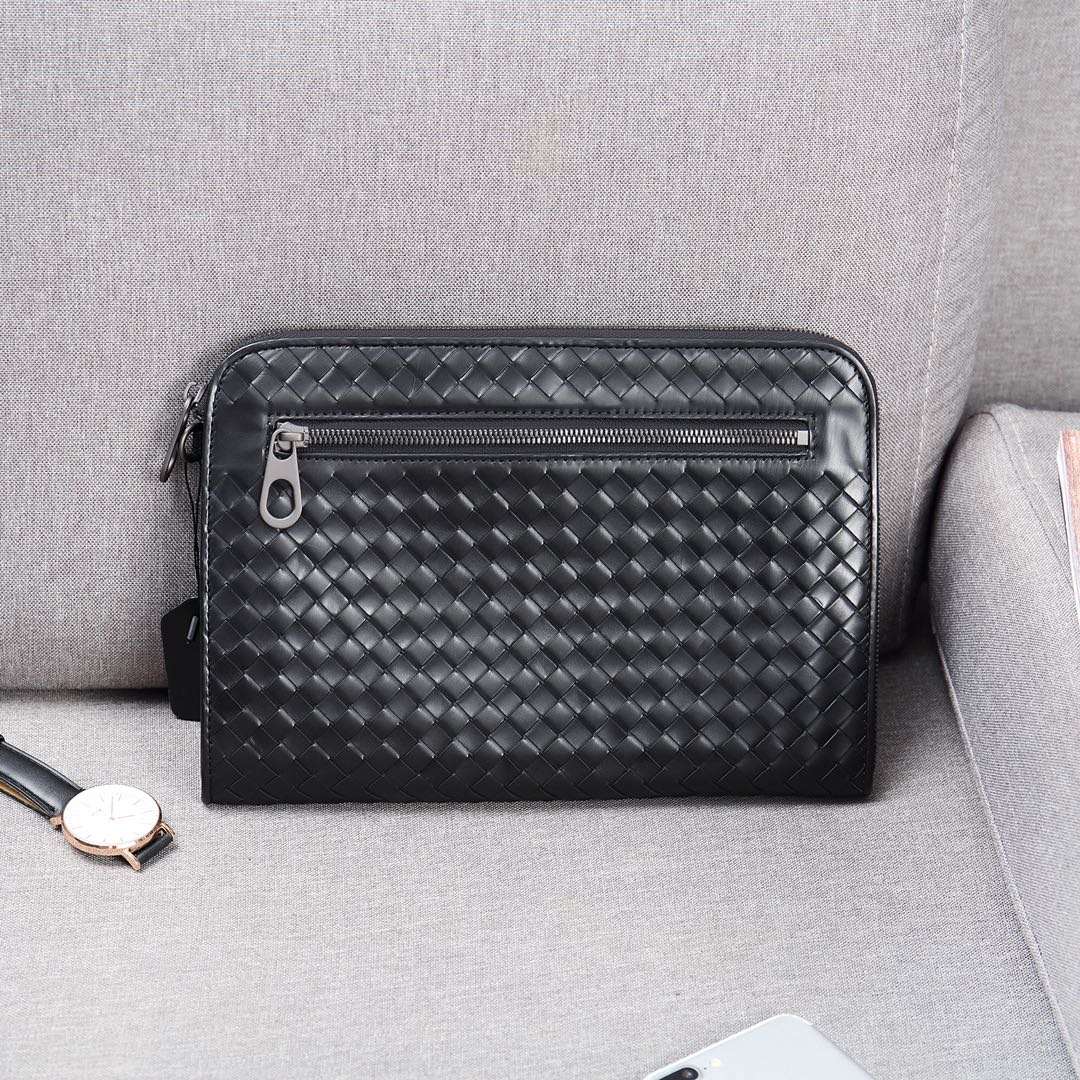 [보테가베네타] BOTTEGA VENETA 인트레치아토 클러치