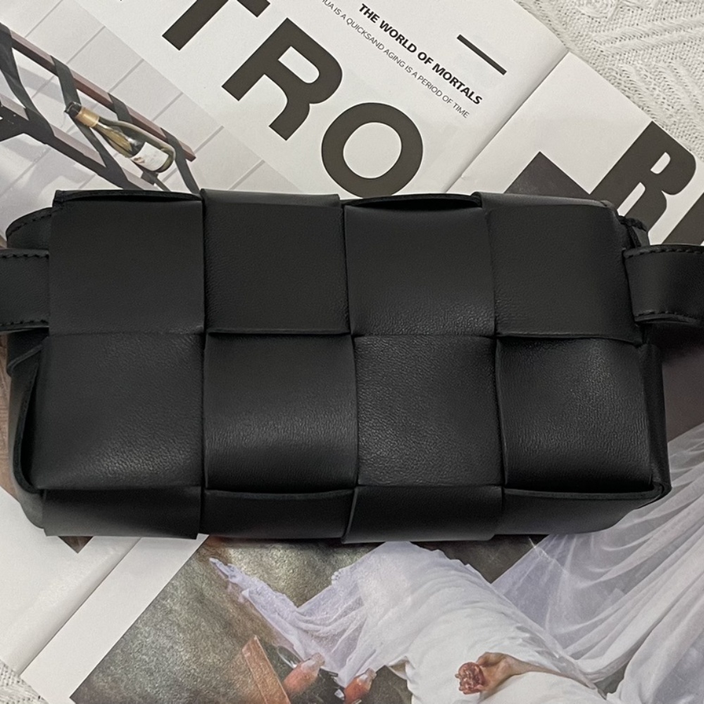 [보테가베네타] BOTTEGA VENETA 벨트카세트백