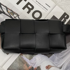 [보테가베네타] BOTTEGA VENETA 벨트카세트백