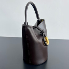 [보테가베네타] BOTTEGA VENETA 리베르타버킷백