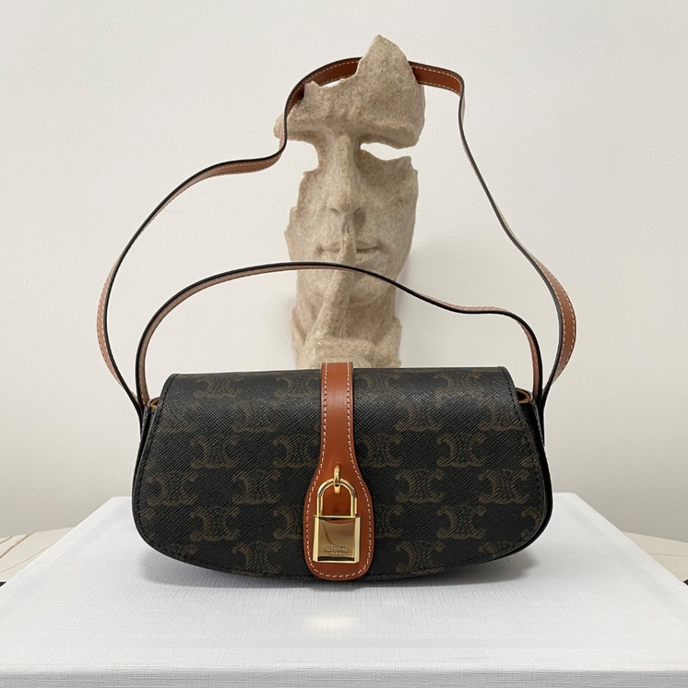 셀린느 CELINE- 트리오페캔버스숄더백