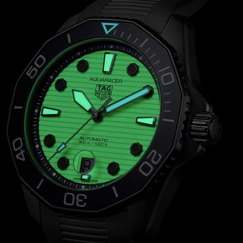 [태그호이어] TAG Heuer Aquaracer 태그호이어 아쿠아레이서 프로페셔널 300 솔라그래프 40mm