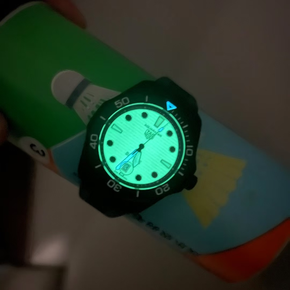 [태그호이어] TAG Heuer Aquaracer 태그호이어 아쿠아레이서 프로페셔널 300 솔라그래프 40mm