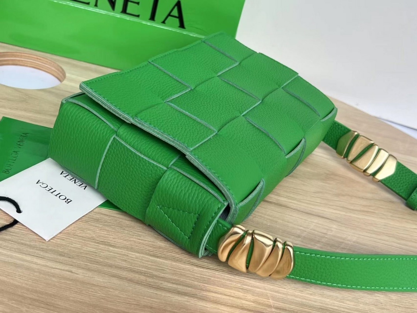 [보테가베네타] BOTTEGA VENETA 카세트백