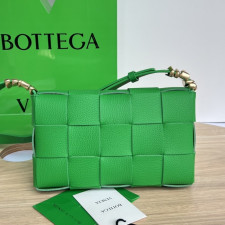[보테가베네타] BOTTEGA VENETA 카세트백