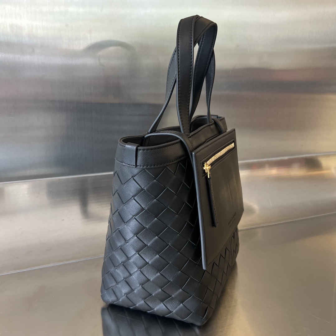 [보테가베네타] BOTTEGA VENETA 플립플랩백