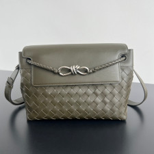 [보테가베네타] BOTTEGA VENETA 스몰안디아모메신저백