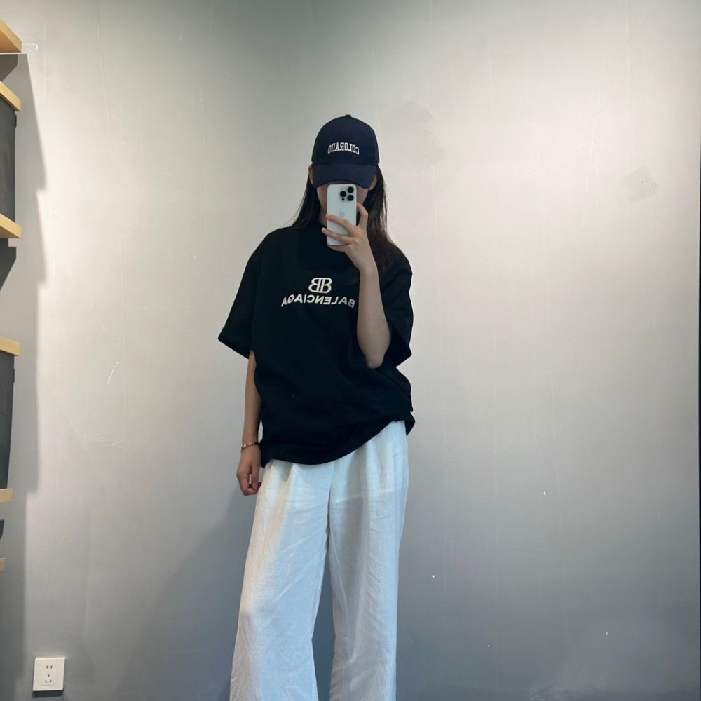 [발렌시아가] BALENCIAGA BB 프론트 & 백 로고 자수 티셔츠