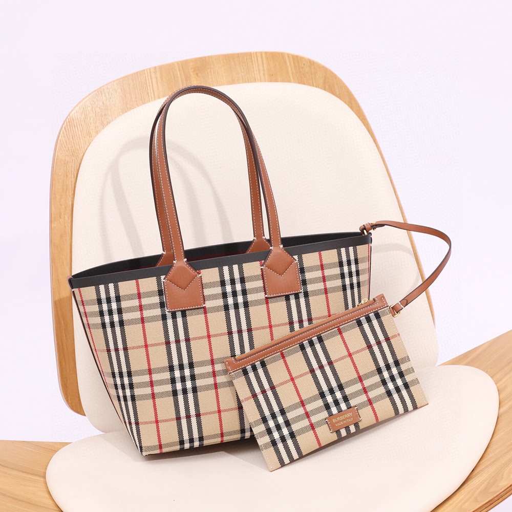 [버버리] 121160 Burberry Bag 버버리 런던 토트백 35x11x27cm 51.3x18.5x29cm
