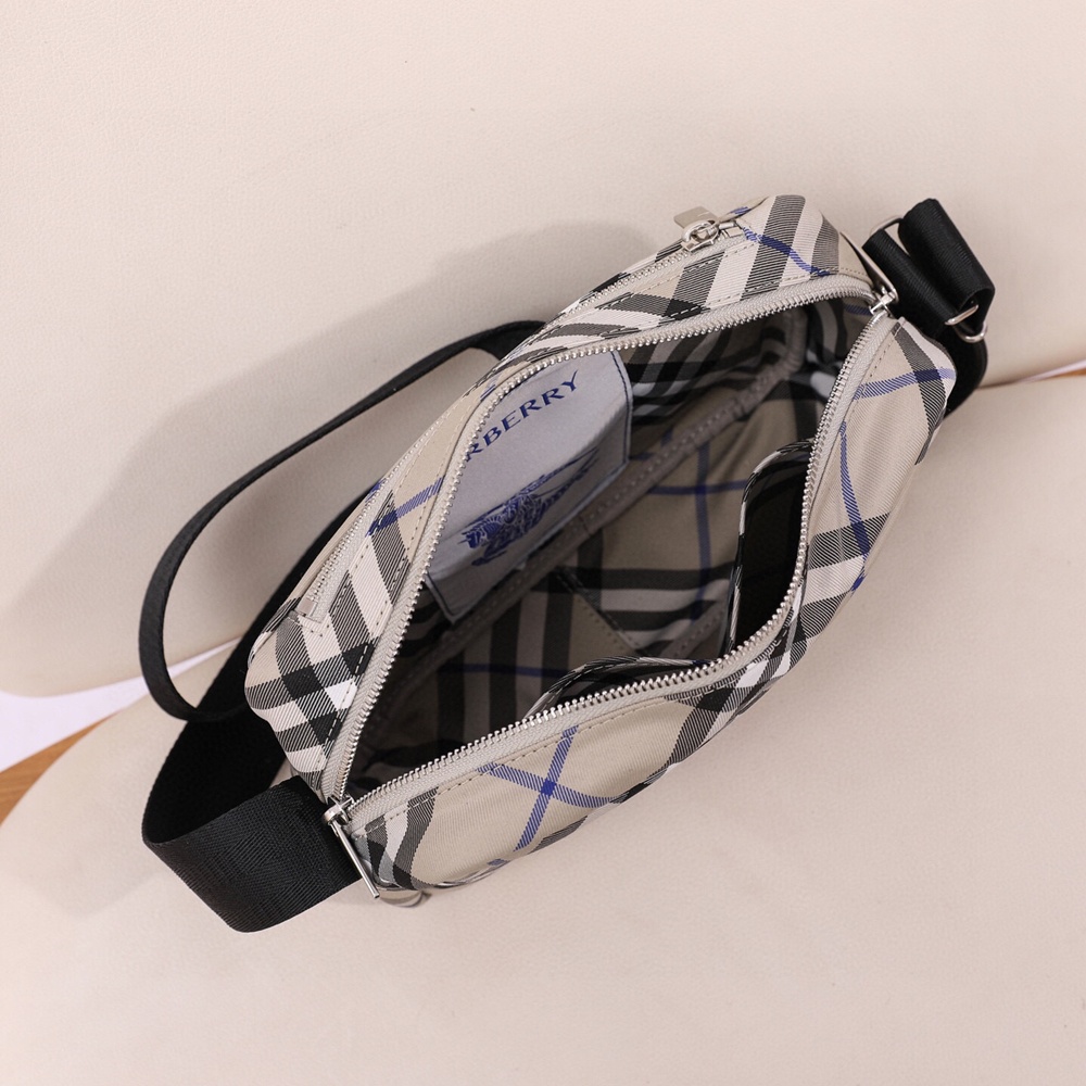 [버버리] Burberry Bag 버버리 버버리 빈티지 체크 카메라백 25X12X18cm 33X11X18cm