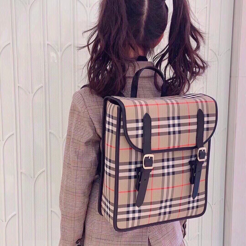[버버리] Burberry Bag 버버리 빈티지 ECONYL 체크 백팩 26x9x30cm
