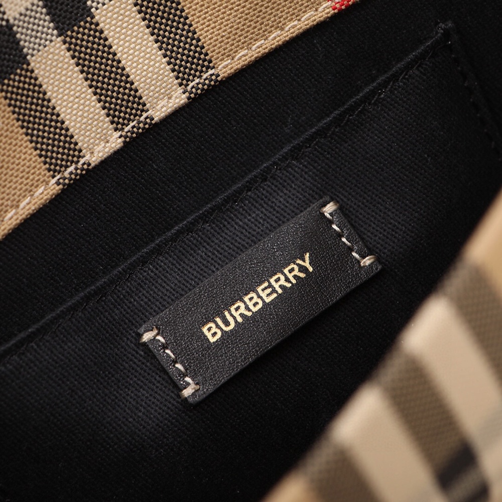 [버버리] Burberry Bag 버버리 빈티지 체크 크로스바디 백 18X16X7cm