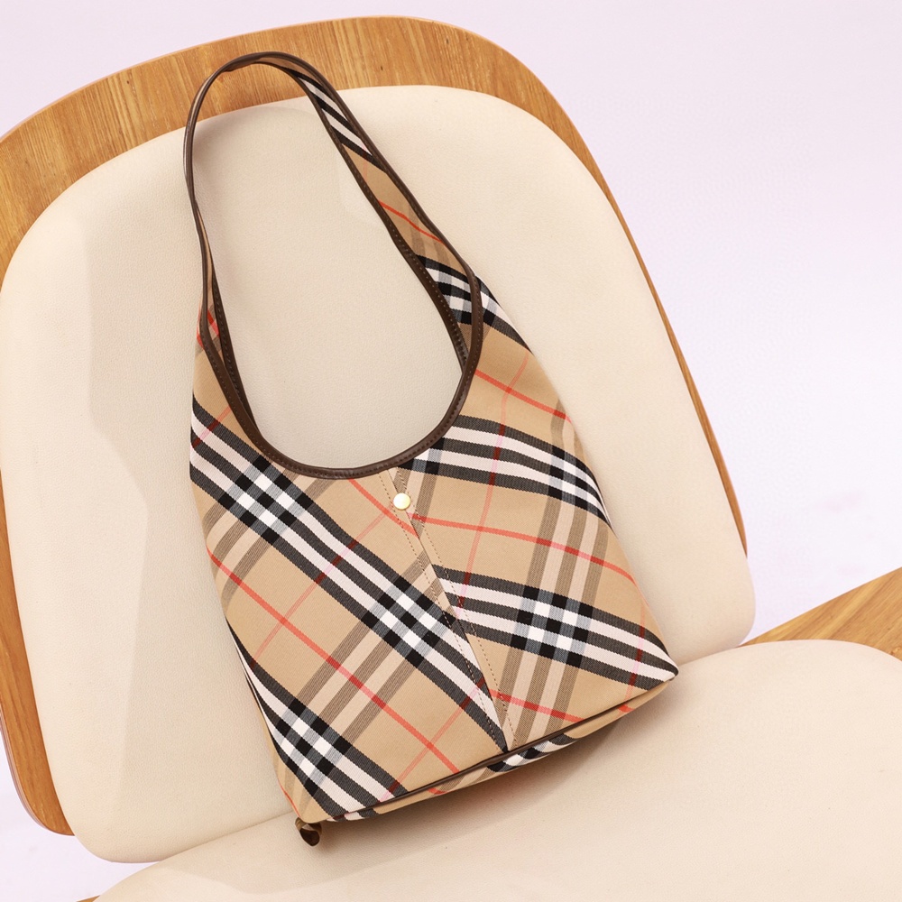 [버버리] Burberry Bag 버버리 빈티지 체크 호보 백 26.5X13.5X46