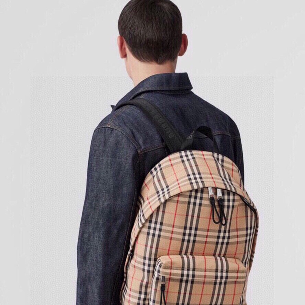 [버버리] Burberry Bag 버버리 빈티지체크 클래식로고 공용 백팩 30.5 x 14.5 x 42.5 cm
