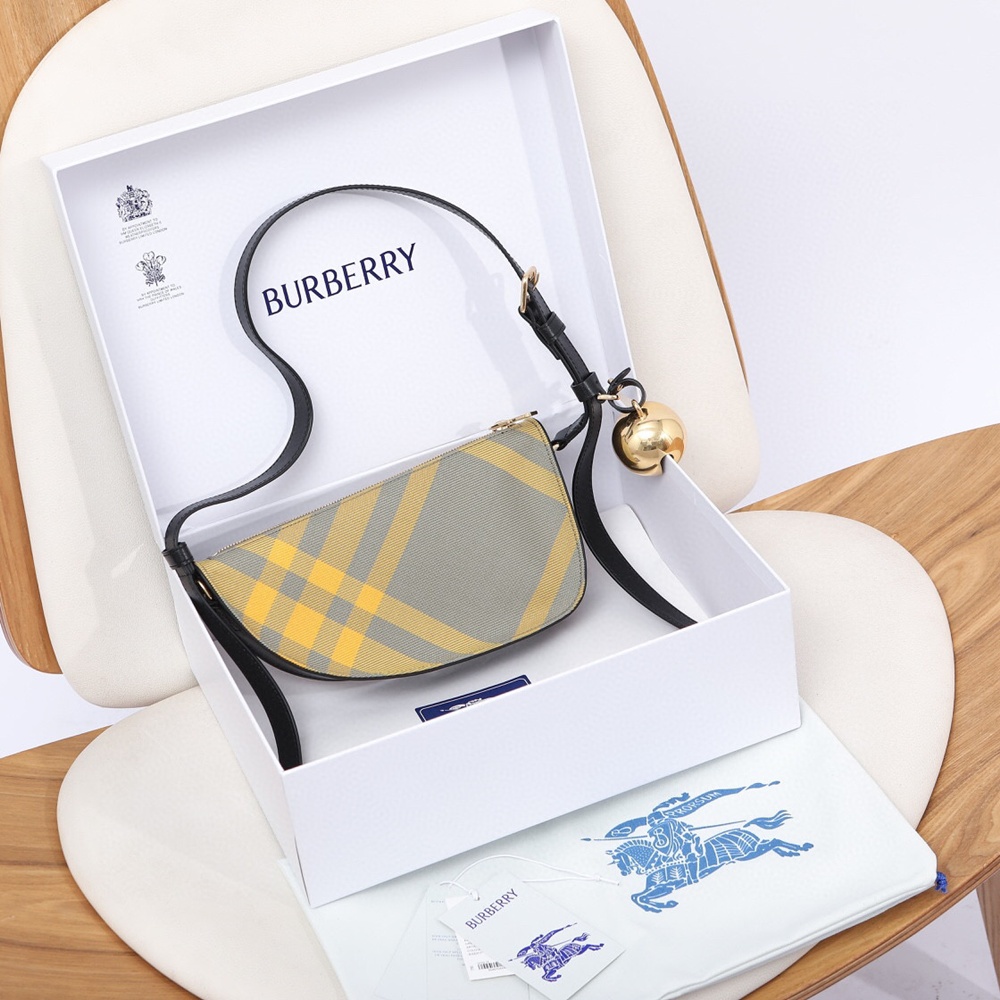 [버버리] Burberry Bag 버버리 쉴드 숄더 백 Shield bags 26X5x13.5cm 32X7X17cm