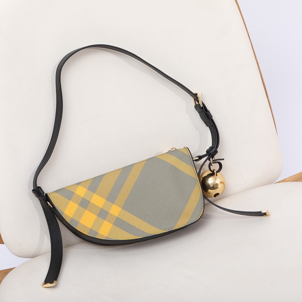 [버버리] Burberry Bag 버버리 쉴드 숄더 백 Shield bags 26X5x13.5cm 32X7X17cm