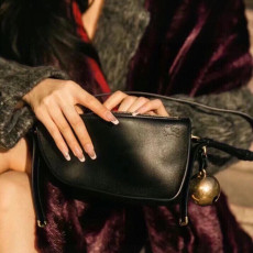 [버버리] Burberry Bag 버버리 쉴드 숄더 백 Shield bags 26X5x13.5cm 32X7X17cm