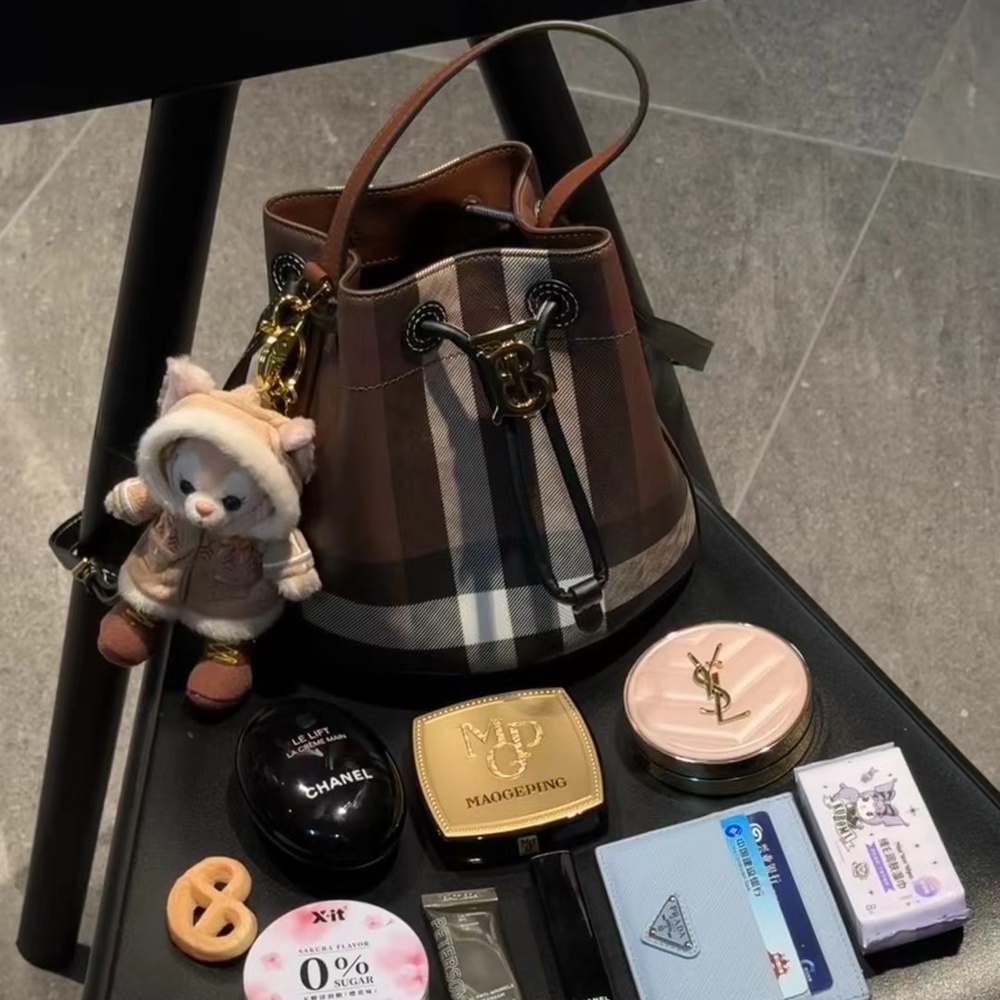 [버버리] Burberry Bag 버버리 체크 스몰 버킷백 16x10.5x18cm 17.5x10