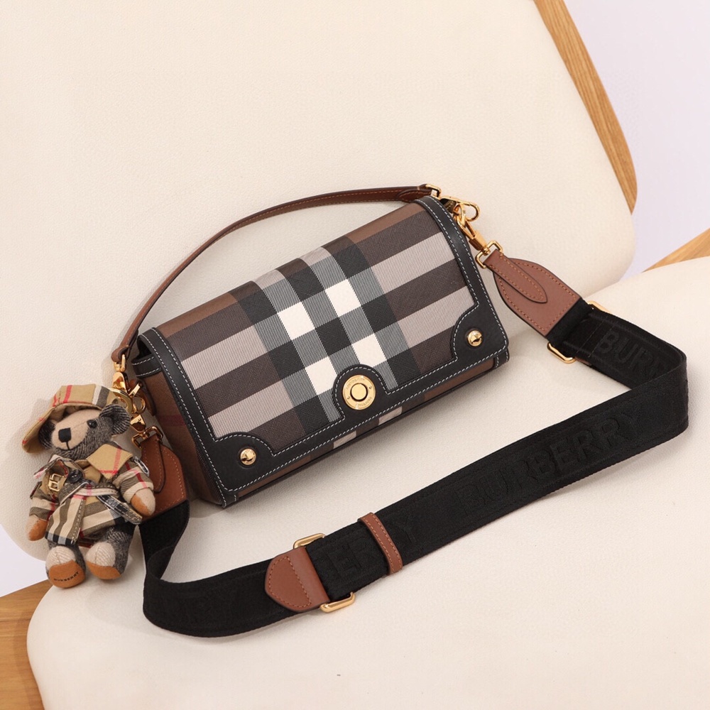 [버버리] Burberry Bag 버버리 탑 핸들 노트 백 24×8x 14 cm