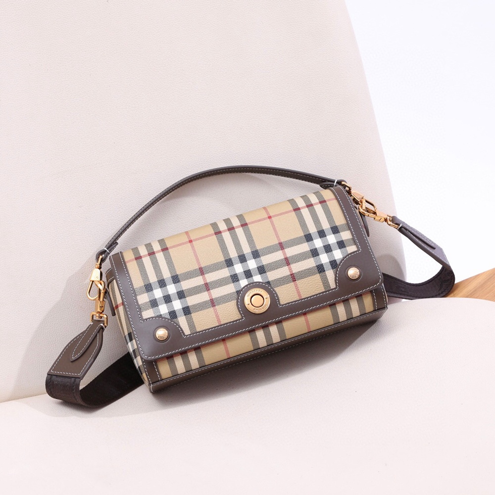 [버버리] Burberry Bag 버버리 탑 핸들 노트 백 24×8x 14 cm