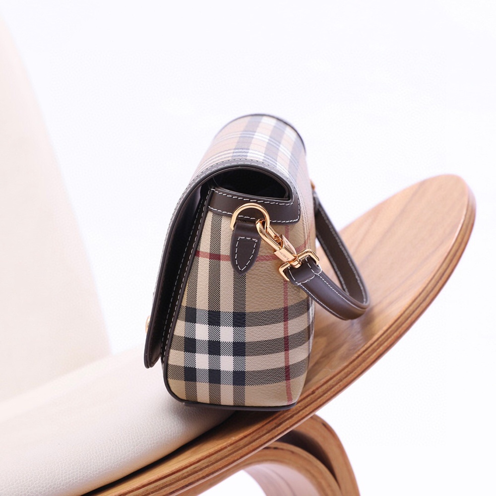 [버버리] Burberry Bag 버버리 탑 핸들 노트 백 24×8x 14 cm