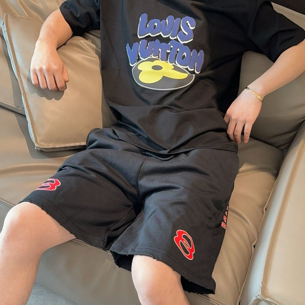 [발렌시아가] BALENCIAGA 더블링 로고 레터 쇼츠