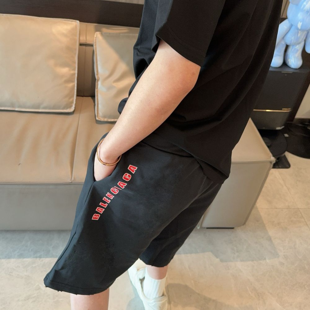 [발렌시아가] BALENCIAGA 더블링 로고 레터 쇼츠