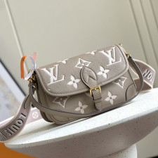 [루이비통] LOUIS VUITTON-다이앤