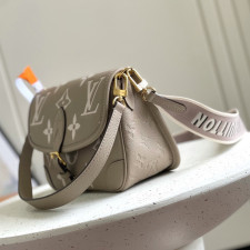 [루이비통] LOUIS VUITTON-다이앤