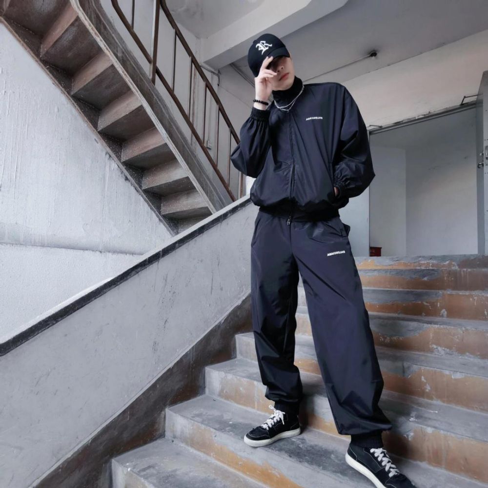 [발렌시아가] BALENCIAGA 리버스 레터 팬츠