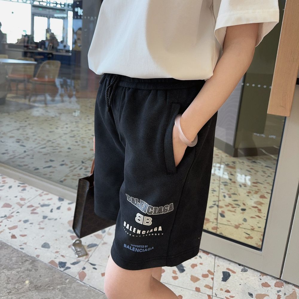[발렌시아가] BALENCIAGA 워시드 로고레터 프린트 쇼츠