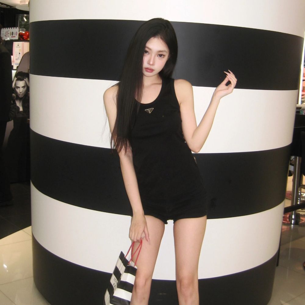 [프라다] PRADA 로고 슬리브리스