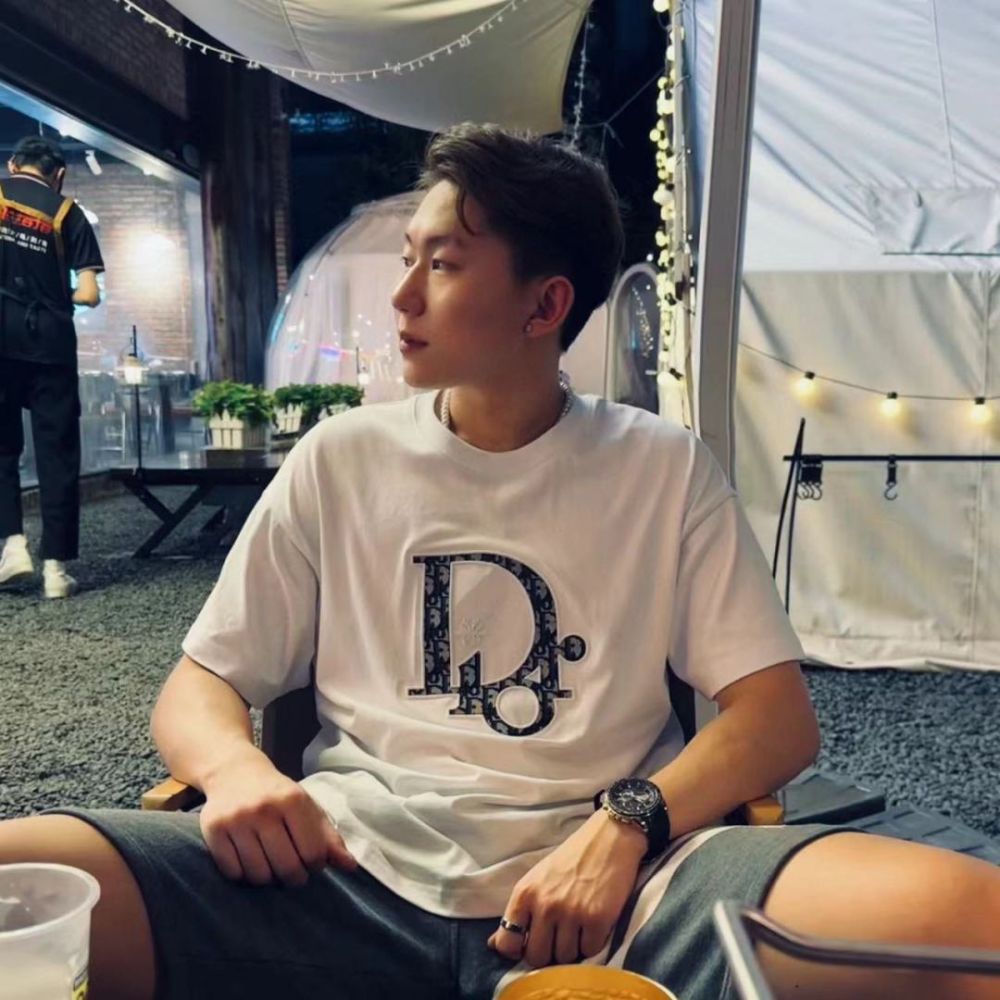 [디올] DIOR 패치 티셔츠