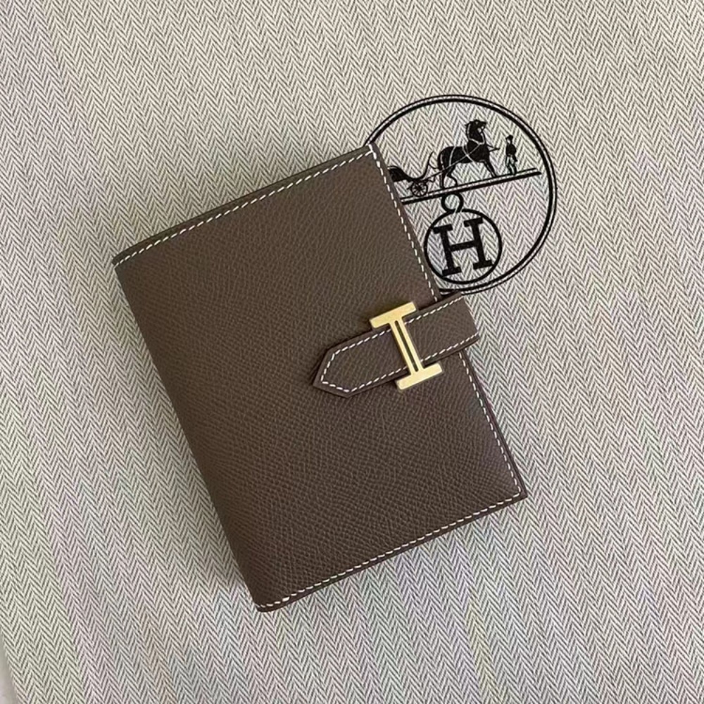 [에르메스] HERMES-Bearn Compact 베안 반지갑 18 Etoupe Epsom 송아지가죽 은장금장