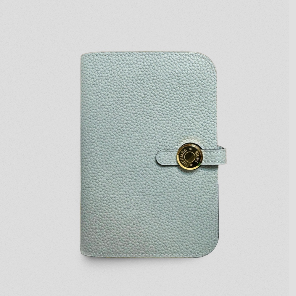 [에르메스] HERMES-Dogon 여권 지갑 Togo – Bleu Ciel  Gold