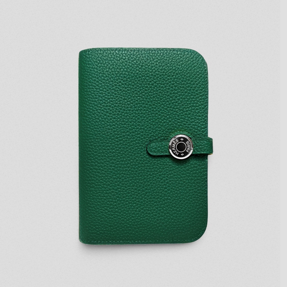 [에르메스] HERMES-Dogon 여권 지갑 Togo – Menthe  Silver