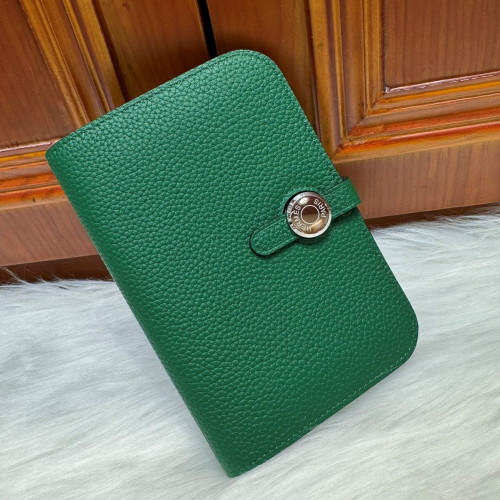 [에르메스] HERMES-Dogon 여권 지갑 Togo – Menthe  Silver