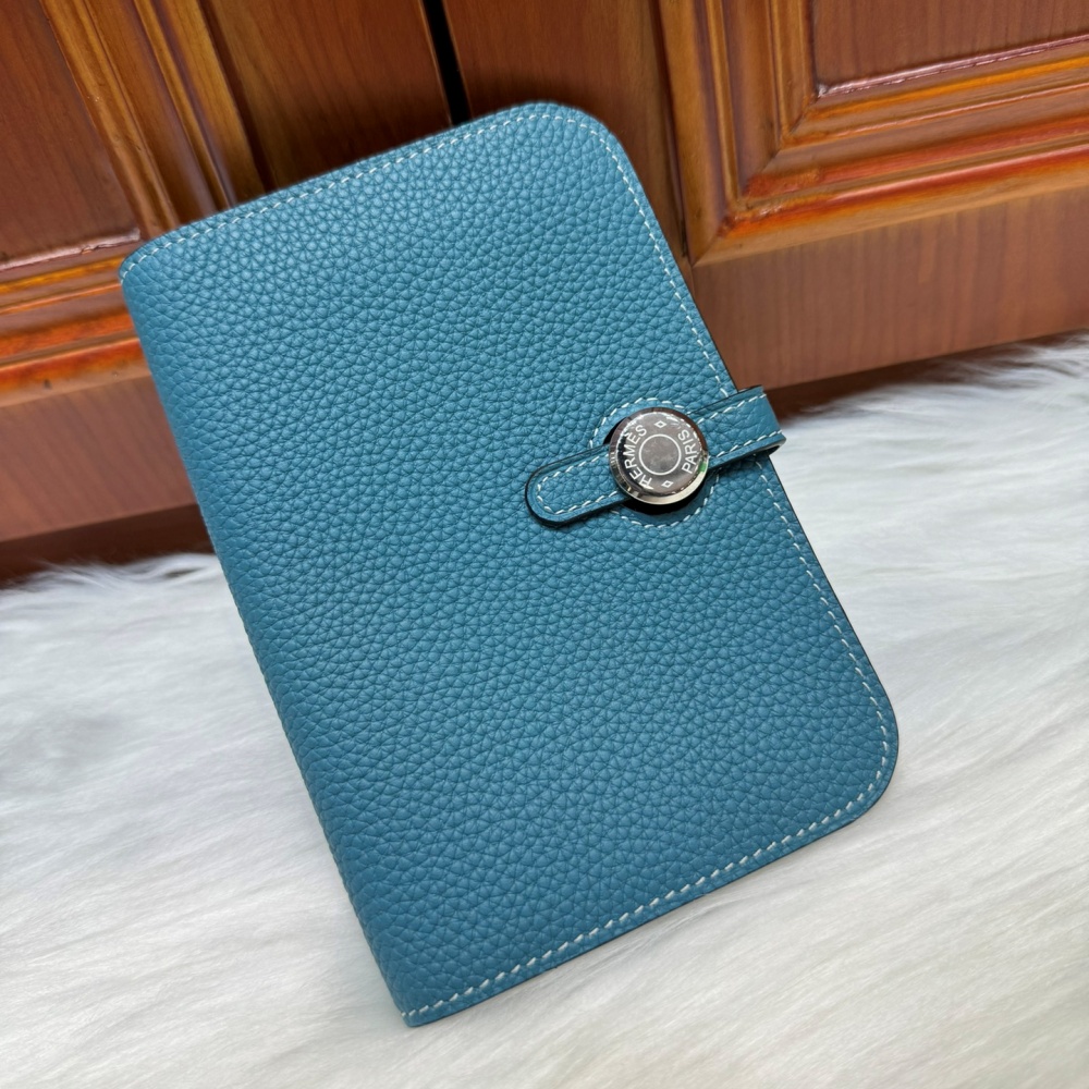 [에르메스] HERMES-Dogon 여권 지갑 Togo – Mykonos  Silver