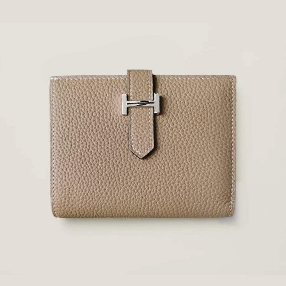 [에르메스] HERMES-Bearn 컴팩트 반지갑 Togo – Sauge  Silver