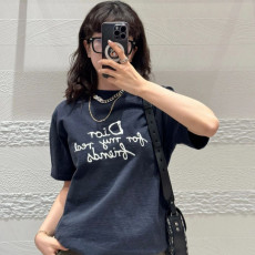 [디올] DIOR 패치 시그니처 자수 티셔츠