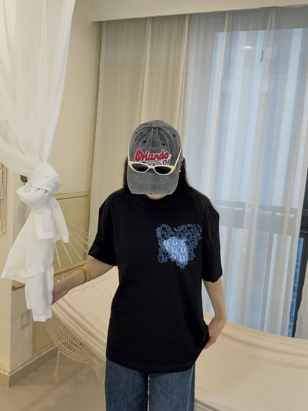 [디올] DIOR 하트 프린트 티셔츠