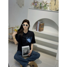 [디올] DIOR 하트 프린트 티셔츠