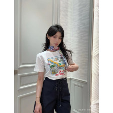 [디올] DIOR  파리 레드 카펫 프린트 그래픽 티셔츠