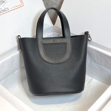 [에르메스]HERMES- In The Loop 18cm Clemence Noir – Gold