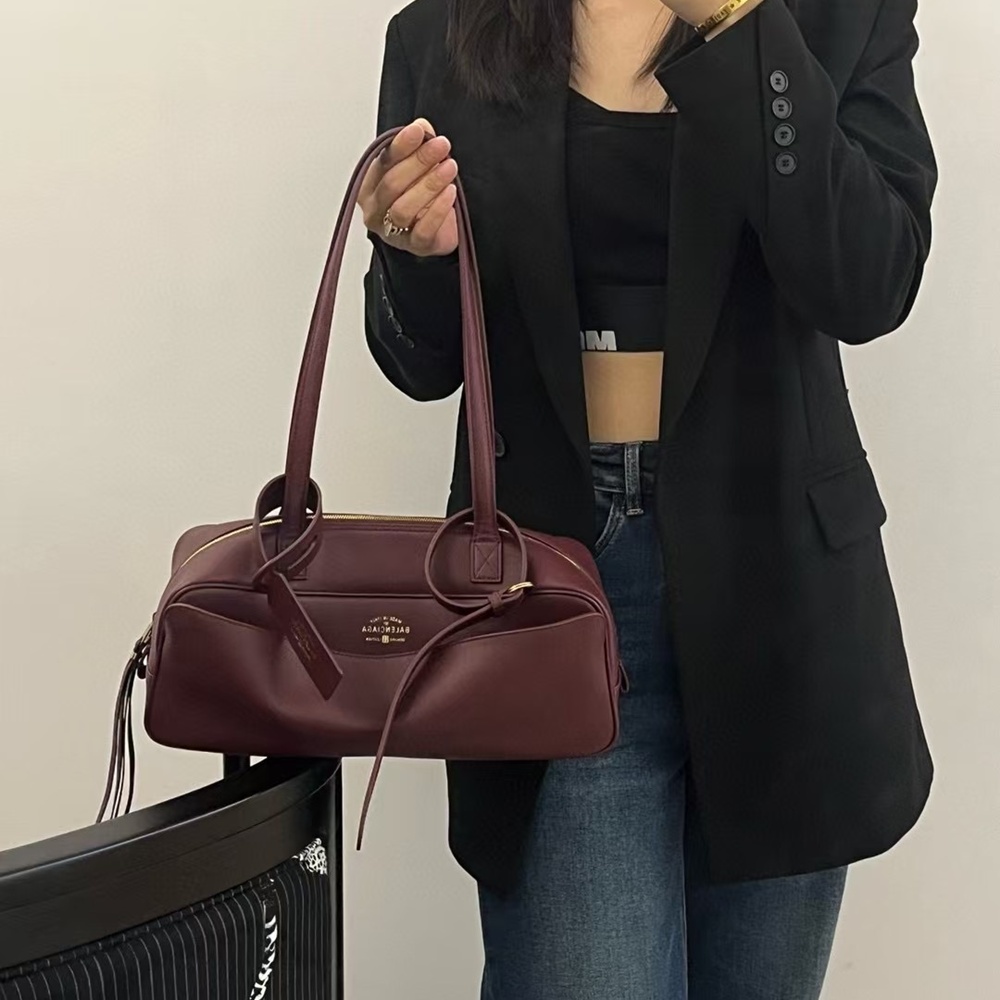 [발렌시아가] Balenciaga carrie bowling 캐리 볼링 백 36x18x14.5cm 33x12x12cm