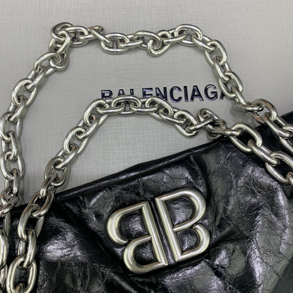 [발렌시아가] Balenciaga Le Monaco 모나코 체인 숄더 백 43.5x32x13cm