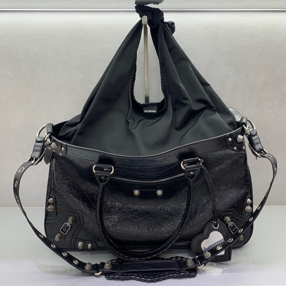 [발렌시아가] Balenciaga neo cagole xl plus 네오 카골 숄더 백 46.5×30×13cm