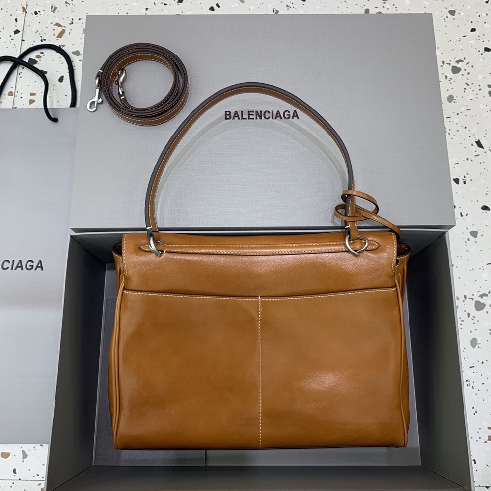 [발렌시아가] Balenciaga 로데오 3사이즈 토트 벡 Balenciaga Rodeo bag 40x30x13cm 35x23x11cm 23x10x8cm